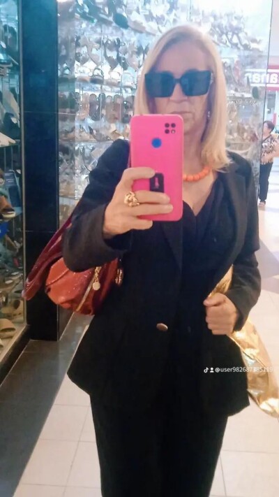 Val Menezes Estética