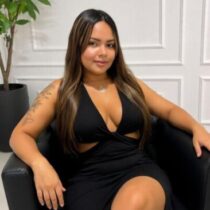 Karol Holanda Massagem